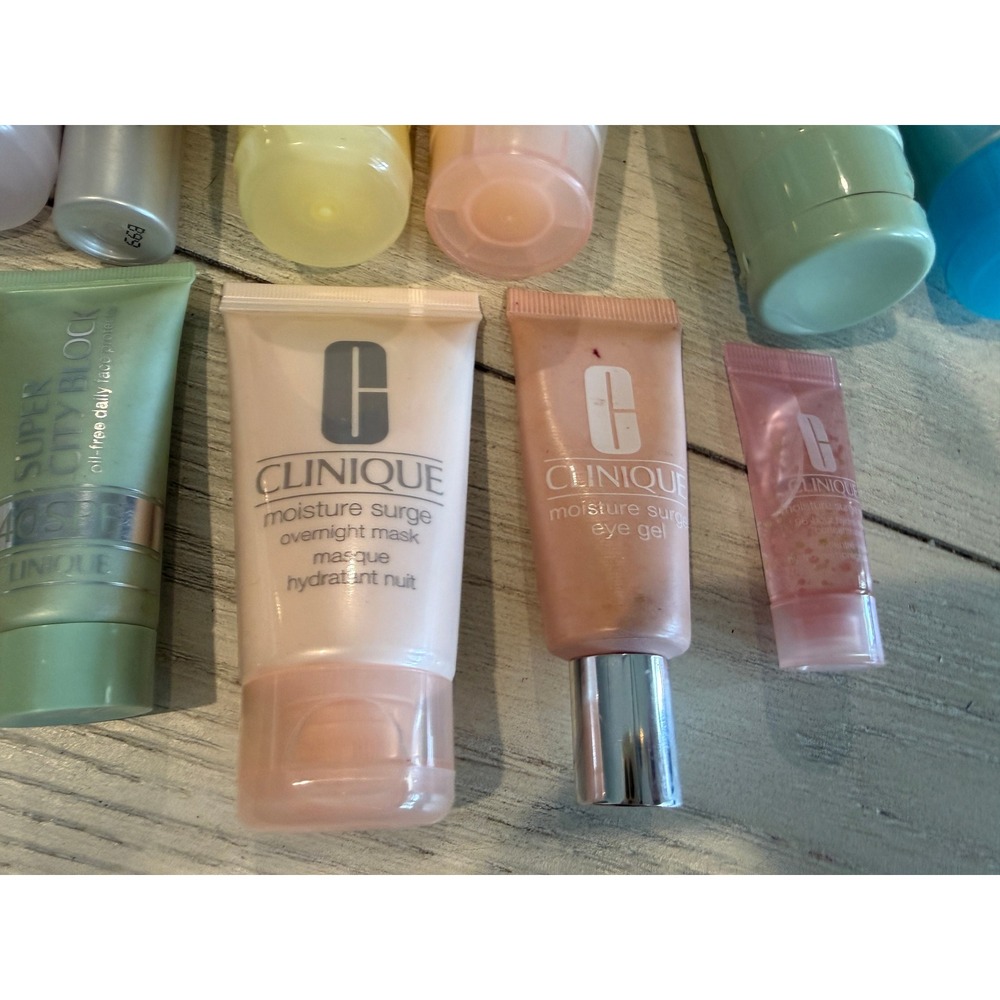 Clinique Skincare Beauty Lot 13pc Moisture Surge Smart DDML Travel Size Set - Picture 5 of 5